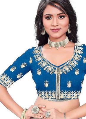 Blue bandhani embroidered silk blend saree 5