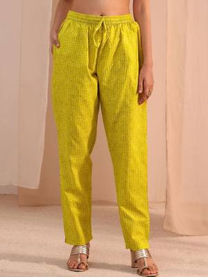 women bandhani printed regular thread work kurta with trousers & with dupatta 6