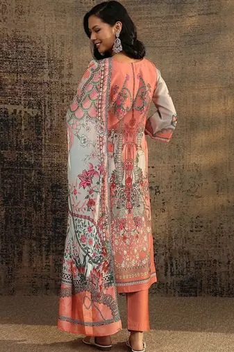 women floral printed regular kurta with trousers & with dupatta