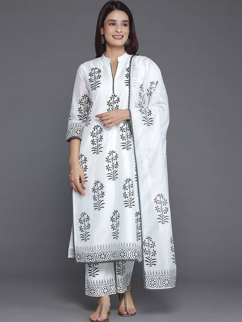 women floral printed regular kurta with trousers & with dupatta