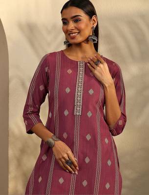 women ethnic motifs printed regular thread work kurta with trousers & with dupatta 2