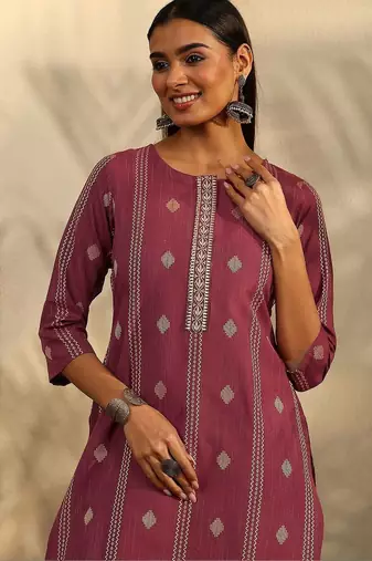 women ethnic motifs printed regular thread work kurta with trousers & with dupatta