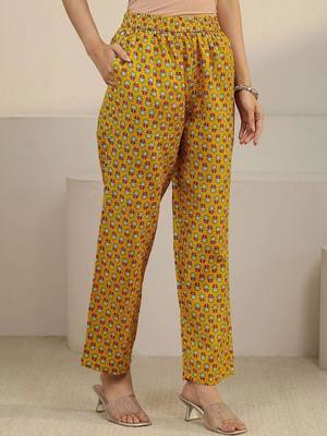 women floral printed regular thread work kurta with trousers & with dupatta 7