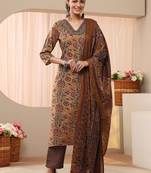 women floral printed regular thread work kurta with trousers & with dupatta
