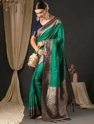 Green ethnic motifs silk blend designer banarasi saree 2