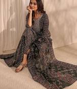 women ethnic motifs printed regular thread work kurta with trousers & with dupatta