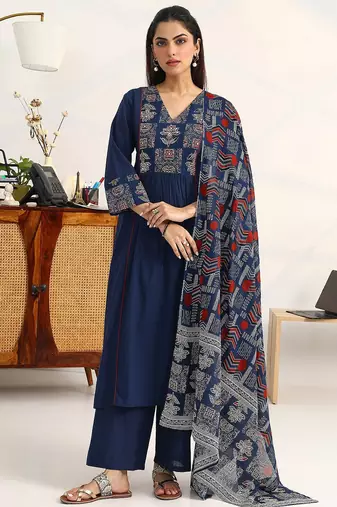 women ethnic motifs embroidered regular thread work cotton blend kurta with palazzos & with
