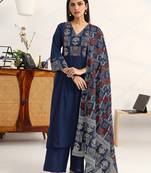 women ethnic motifs embroidered regular thread work cotton blend kurta with palazzos & with
