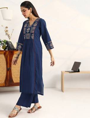 women ethnic motifs embroidered regular thread work cotton blend kurta with palazzos & with 3