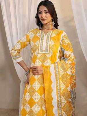 libas yellow geometric printed straight suit set with dupatta 3