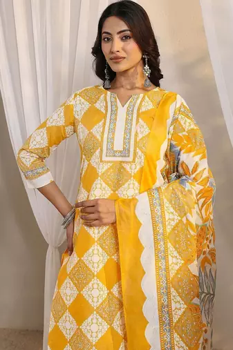libas yellow geometric printed straight suit set with dupatta