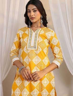 libas yellow geometric printed straight suit set with dupatta 6