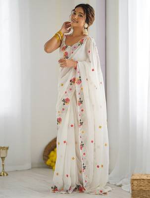 White floral sequinned saree 3