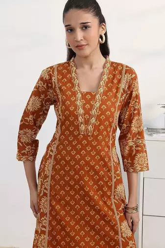 libas rust floral print a-line suit set with dupatta