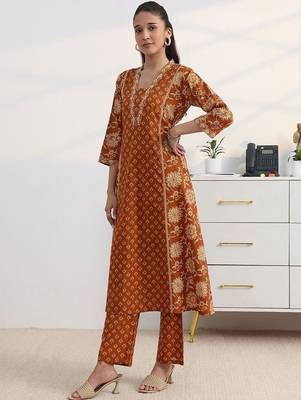 libas rust floral print a-line suit set with dupatta 5