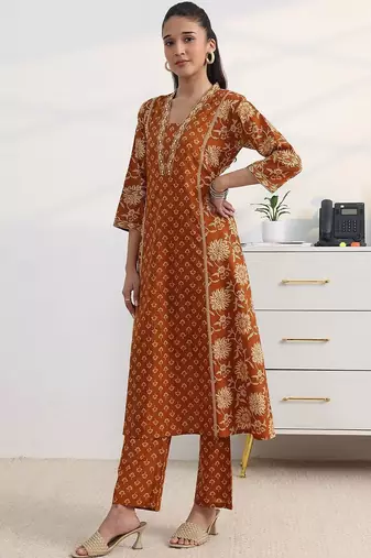 libas rust floral print a-line suit set with dupatta