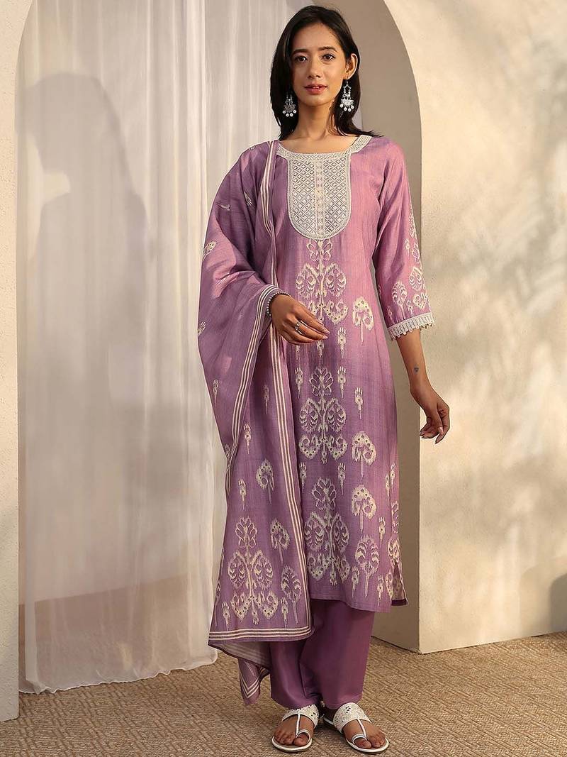 women ethnic motifs printed regular thread work kurta with trousers & with dupatta