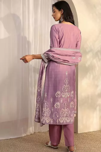 women ethnic motifs printed regular thread work kurta with trousers & with dupatta