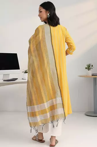 women striped regular thread work kurta with trousers & with dupatta