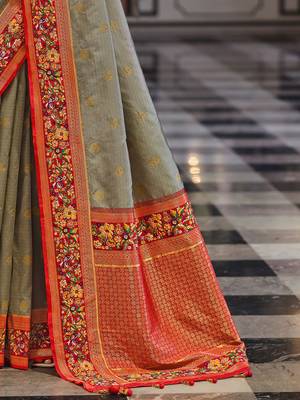 Grey floral woven design banarasi saree 5