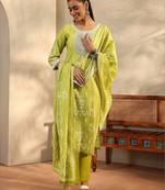 women ethnic motifs printed regular thread work kurta with trousers & with dupatta