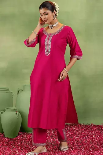 women ethnic motifs yoke design regular kurta with trousers & with dupatta