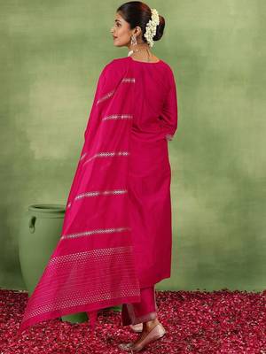 women ethnic motifs yoke design regular kurta with trousers & with dupatta 5