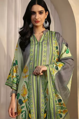 women floral printed regular kurta with palazzos & with dupatta