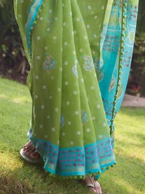 Green ethnic motifs printed saree 5