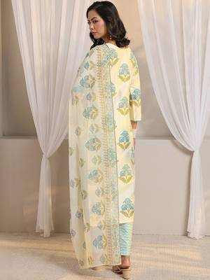 off white floral printed chanderi silk straight suit set with dupatta 3