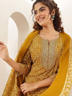 ethnic motifs printed round neck thread work straight kurta with trousers & dupatta 2