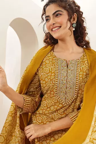 ethnic motifs printed round neck thread work straight kurta with trousers & dupatta