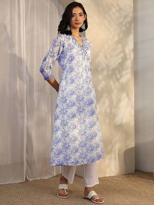 women ethnic motifs printed regular thread work kurta with trousers & with dupatta 3