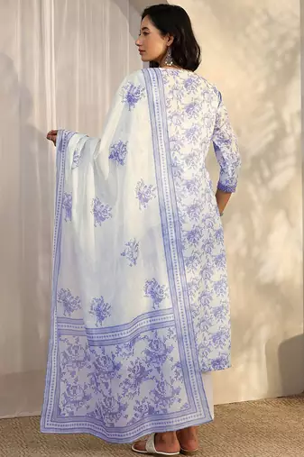 women ethnic motifs printed regular thread work kurta with trousers & with dupatta