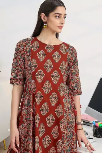 women ethnic motifs printed regular kurta with trousers & with dupatta