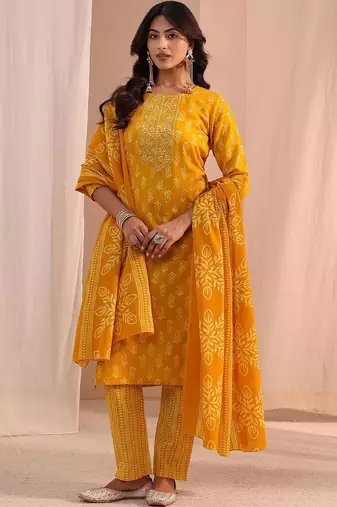women ethnic motifs printed regular kurta with trousers & with dupatta