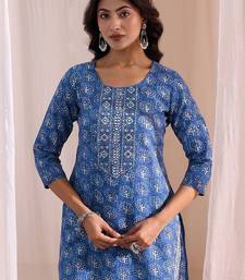 women ethnic motifs printed regular kurta with trousers & with dupatta