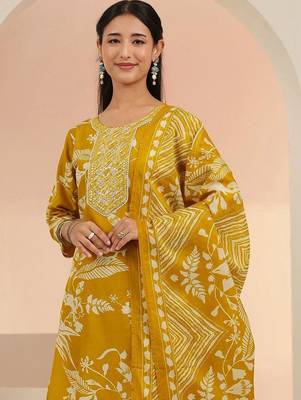 mustard floral printed cotton blend straight suit set 4