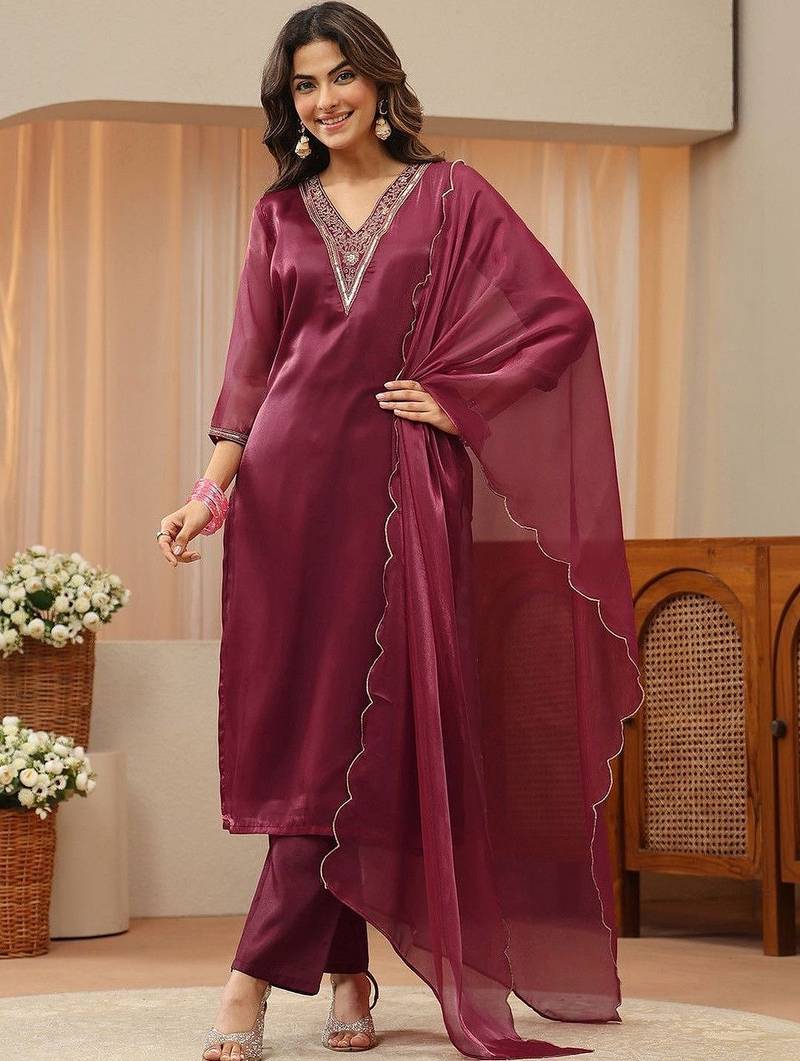 libas red yoke design tissue straight suit set