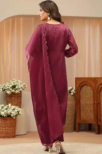 libas red yoke design tissue straight suit set