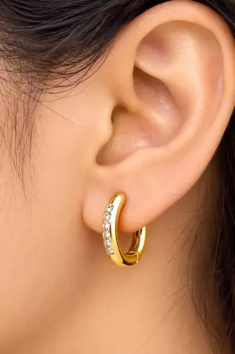 Anti-tarnish, huggie hoop style, crystal embellished, hinged closure, women's jewellery
