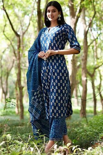 floral printed keyhole neck straight kurta with palazzos and dupatta