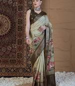 Green floral zari silk blend sungudi saree
