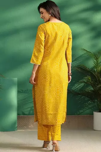 women ethnic motifs printed regular thread work kurta with trousers