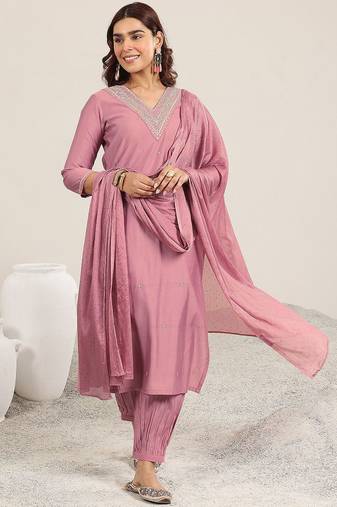 women ethnic motifs embroidered regular gotta patti kurta with salwar & with dupatta