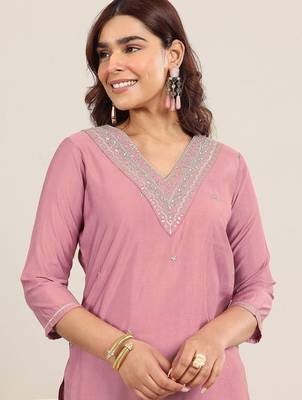 women ethnic motifs embroidered regular gotta patti kurta with salwar & with dupatta 2