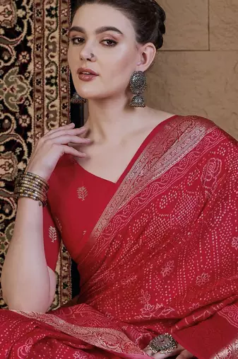 Red ethnic motifs zari silk blend sungudi saree