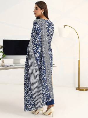 women ethnic motifs printed regular kurta with trousers & with dupatta 4