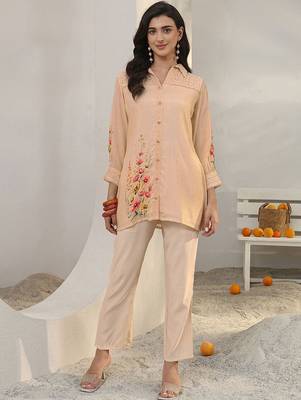 peach floral printed silk blend straight kurta set 6