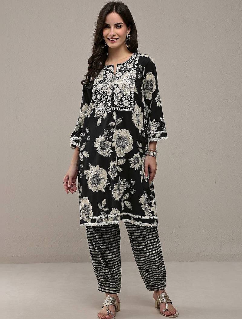 black floral printed cotton straight kurta set